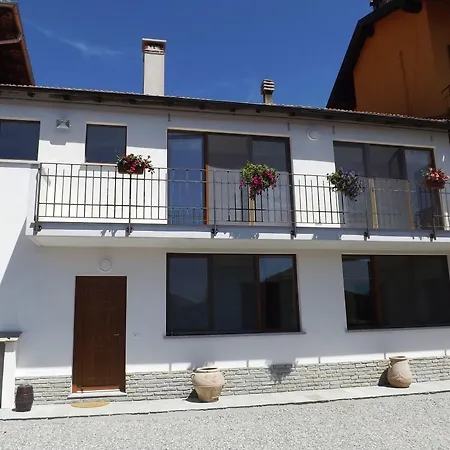 Oda ve Kahvaltı Le Colline Di 3*